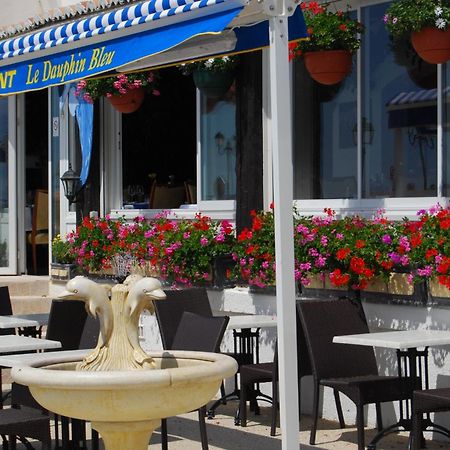 Hotel Le Dauphin Bleu Saintes-Maries-de-La-Mer Exterior foto