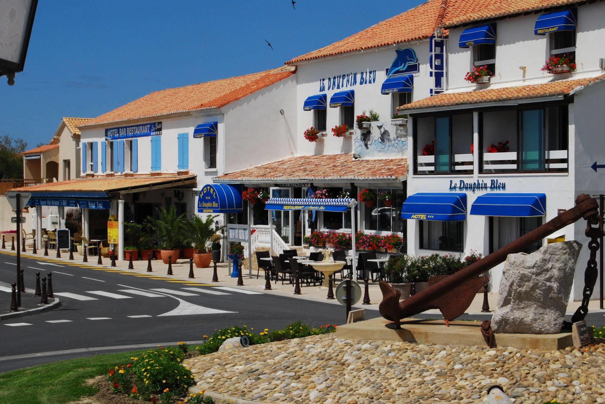 Hotel Le Dauphin Bleu Saintes-Maries-de-La-Mer Exterior foto